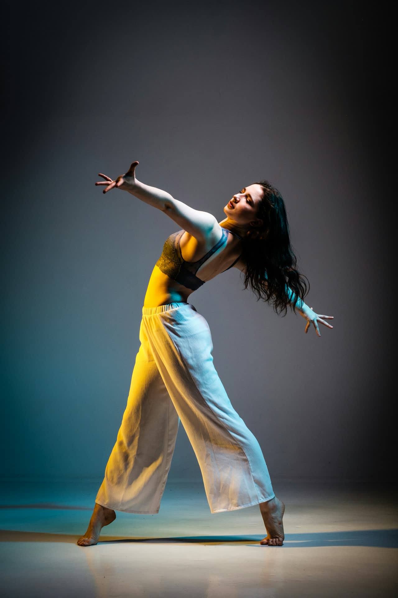 Danseuse en plein mouvement